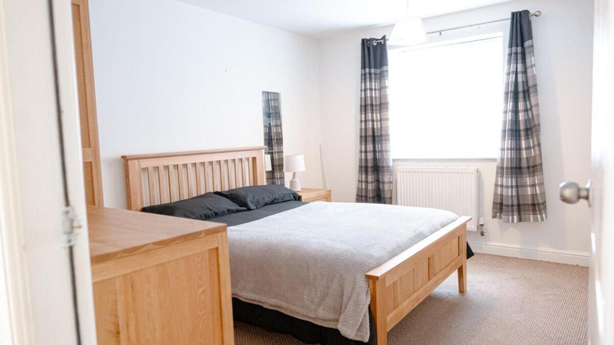 Comfortable Flat In *